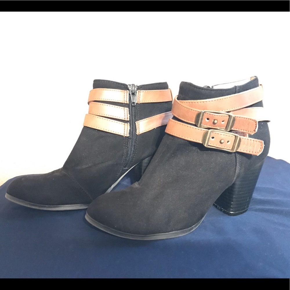 Qupid Booties